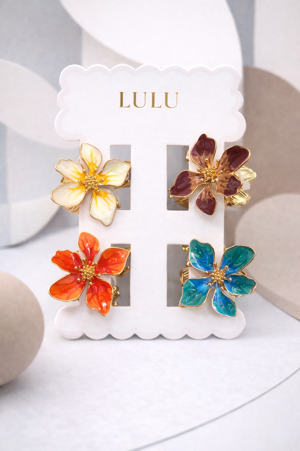 LULUMI Floral Hair Claw Clips – Set