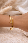 CLASSIC NAIL BRACELET -GOLD